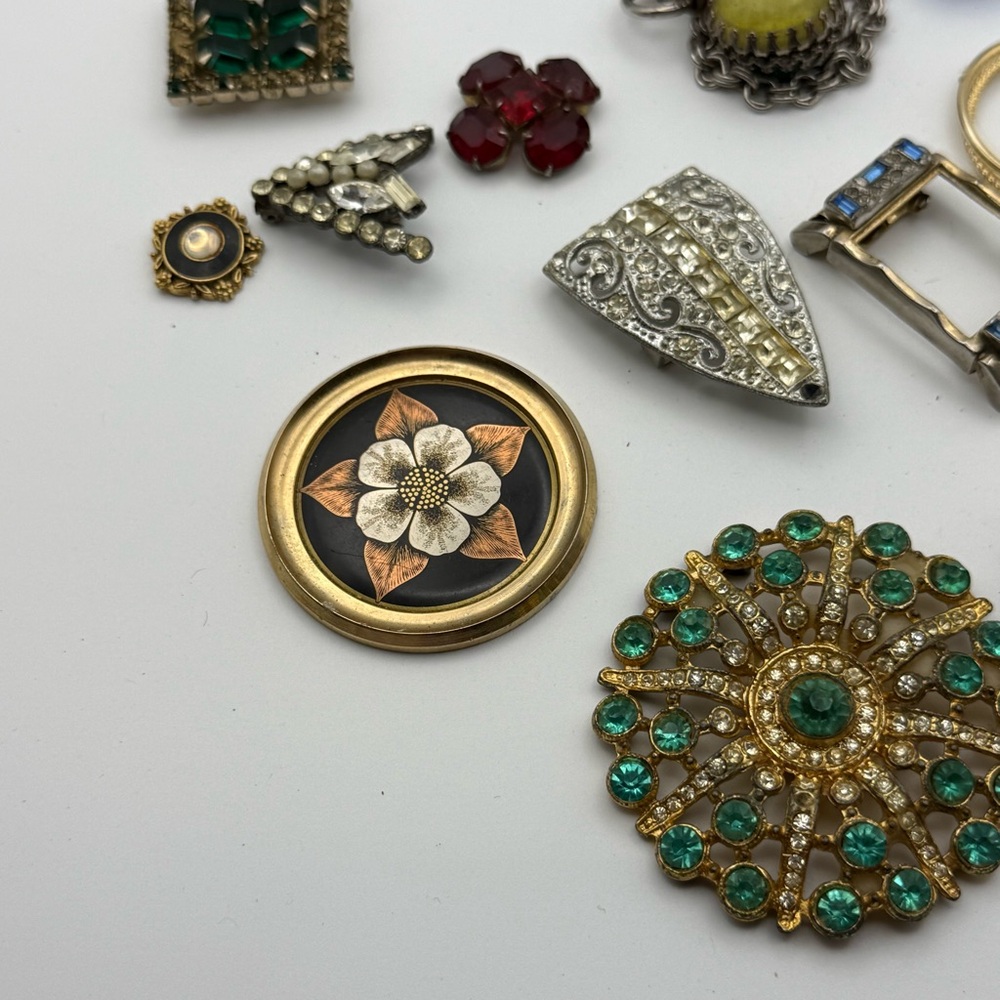Elegant craft rhinestone Multi-Color Brooch Set - Picture 5 of 5